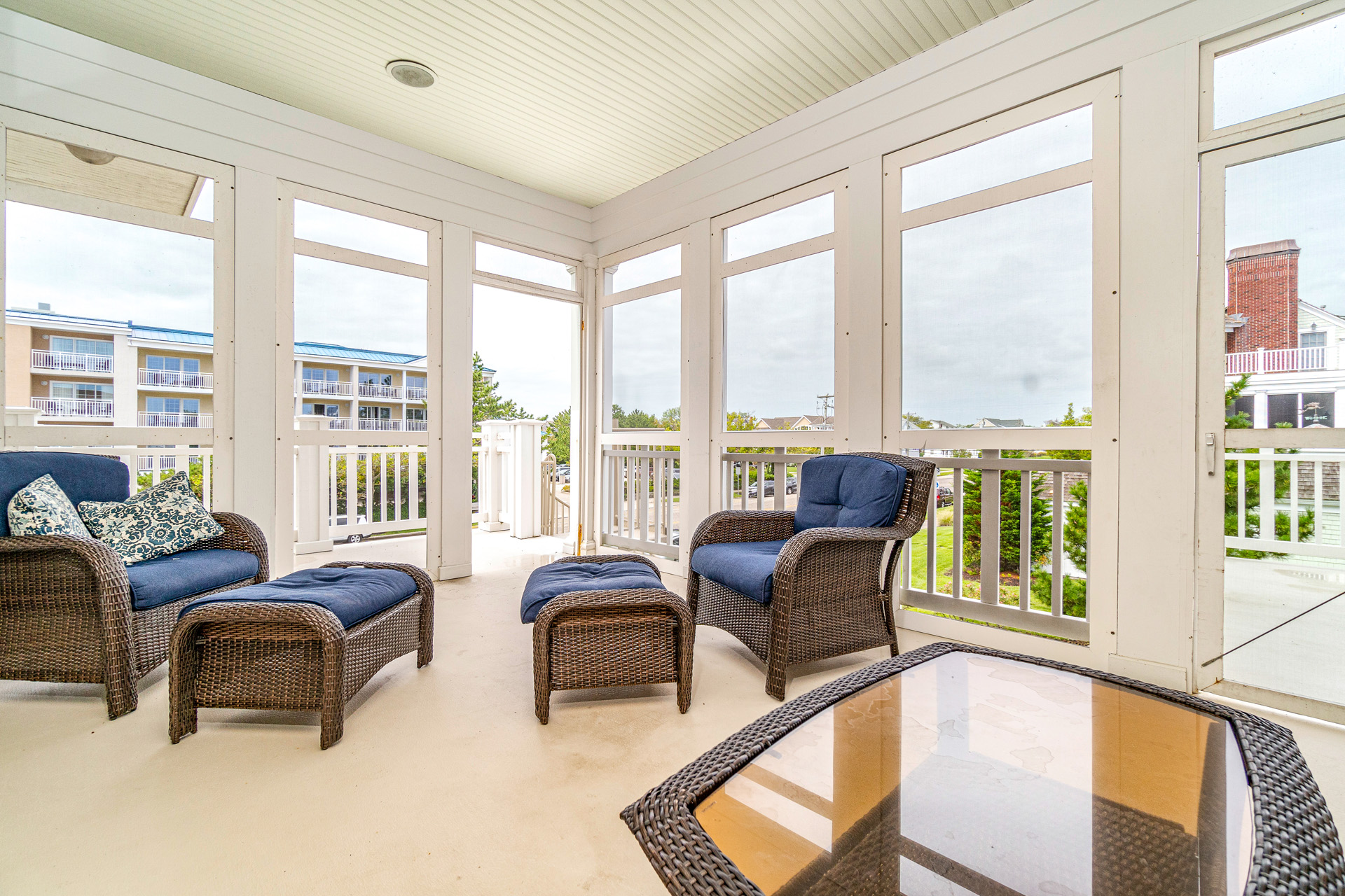 Enclosed porch — retreat meeting space